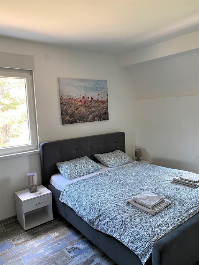 A9 Zlatni Breg Apartment Divcibare